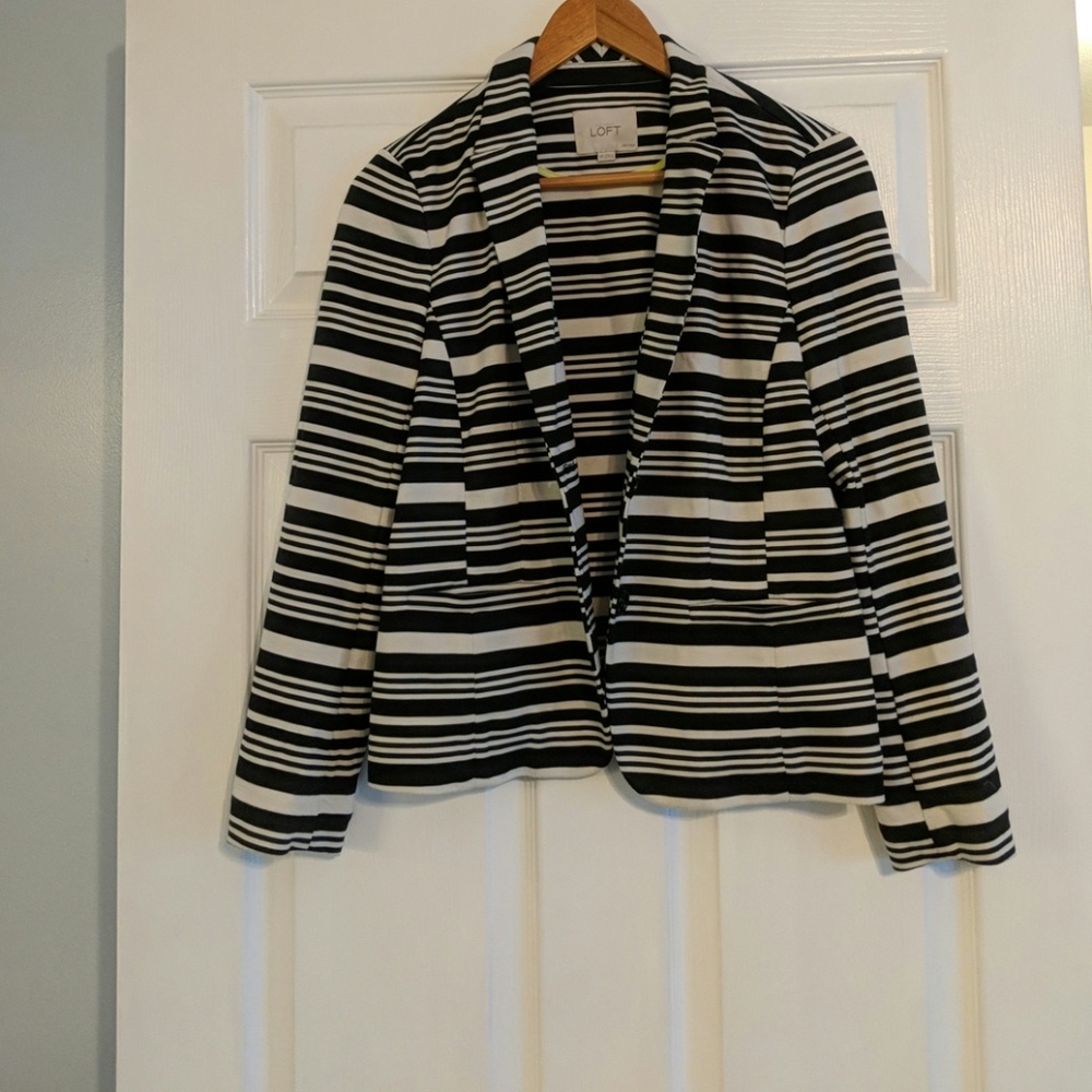 Loft blazer- black and off white striped